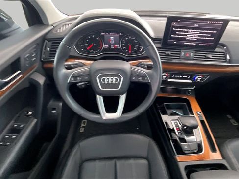 Used 2023 Audi Q5 2.0T Premium w/ Convenience Package AWD/4WD image 6