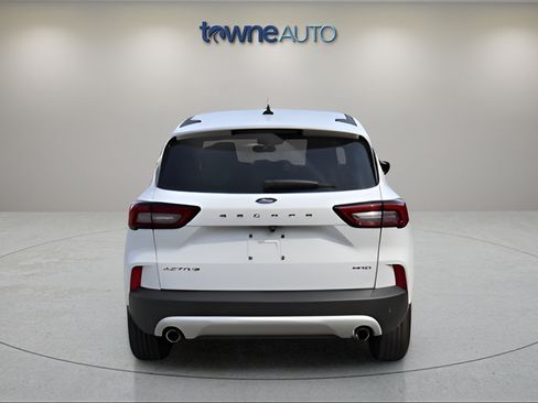 Used 2025 Ford Escape Active w/ Tech Pack #1 AWD/4WD image 4