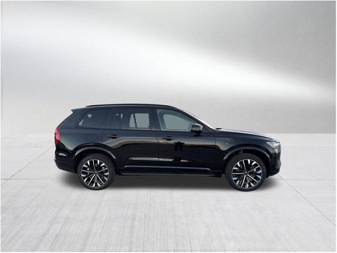 New 2026 Volvo XC90 T8 Ultra AWD/4WD image 4