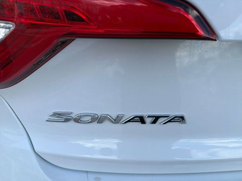 Used 2015 Hyundai Sonata Limited 2.0T image 13