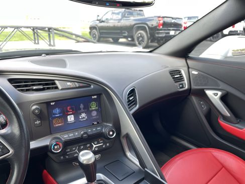Used 2014 Chevrolet Corvette Stingray Convertible w/ 2LT Preferred Equipment Group RWD image 16