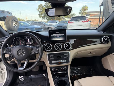 Used 2018 Mercedes-Benz CLA 250 image 10