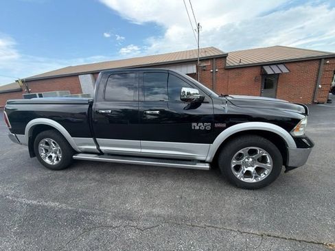 Used 2013 RAM 1500 Laramie w/ Convenience Group RWD image 3