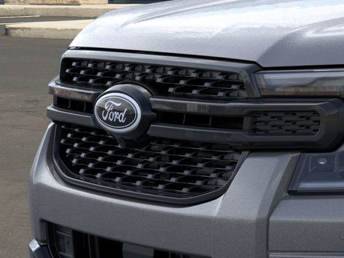 New 2025 Ford Ranger Lariat w/ FX4 Off-Road Package image 17