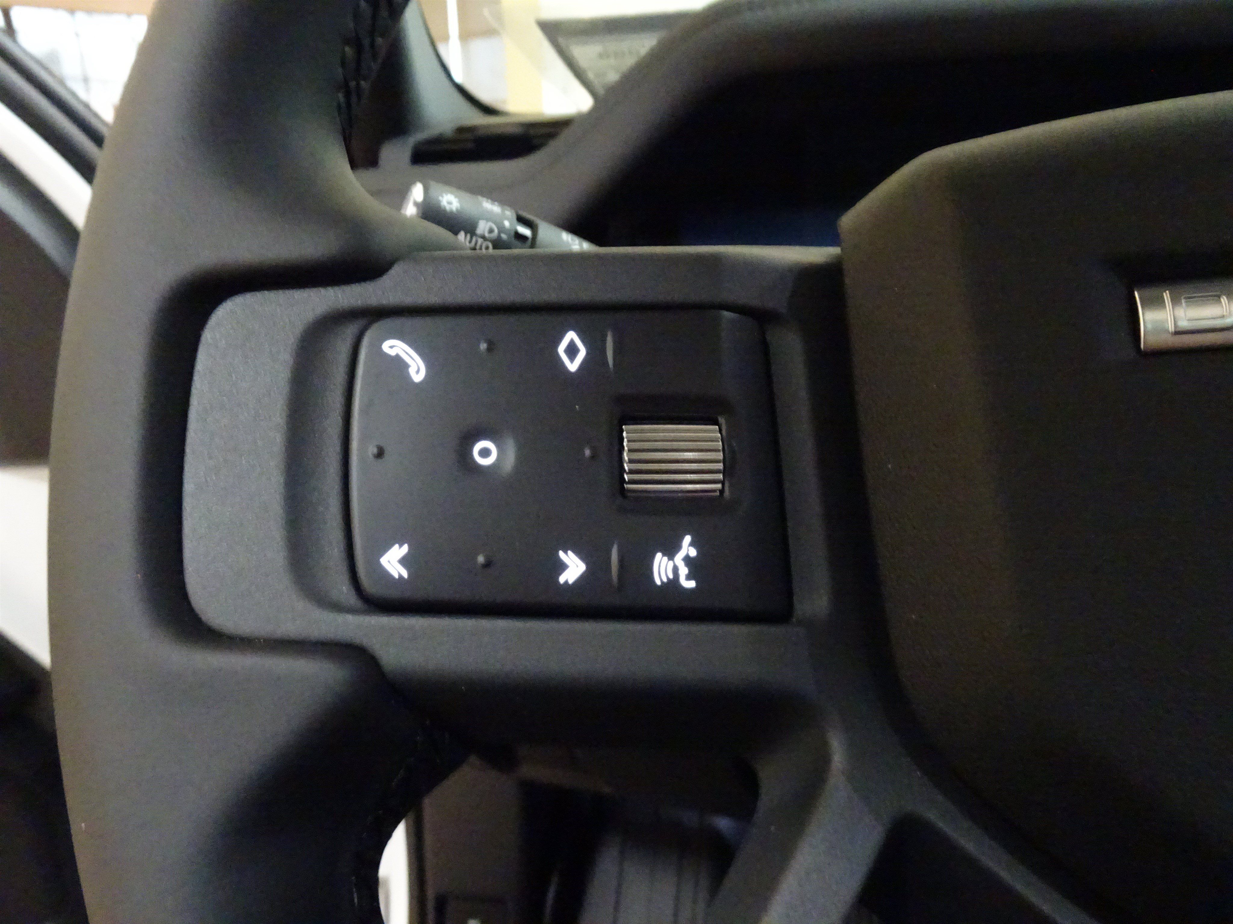 New 2026 Land Rover Defender 110 S AWD/4WD image 26