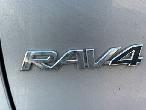 Certified 2019 Toyota RAV4 XLE image 11