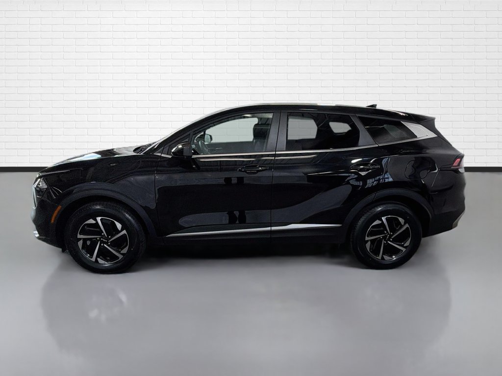 Used 2023 Kia Sportage LX AWD/4WD image 6