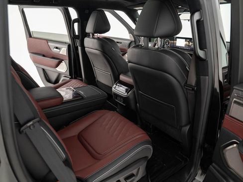 Used 2025 INFINITI QX80 Autograph image 44