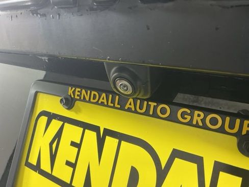 Used 2021 GMC Yukon XL Denali AWD/4WD image 7