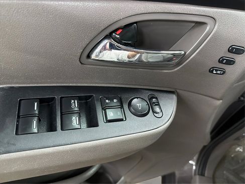 Used 2016 Honda Odyssey Touring image 18