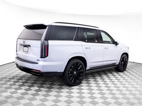 New 2026 Cadillac Escalade Platinum Sport w/ LPO, ONYX Package image 6