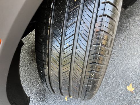 New 2026 Chevrolet Equinox EV LT image 12