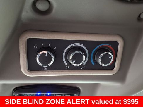 Used 2020 GMC Savana 2500 w/ Enhanced Convenience Package image 9