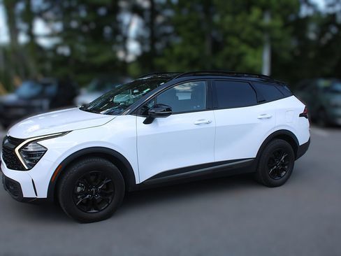 Certified 2024 Kia Sportage X-Pro AWD/4WD image 4