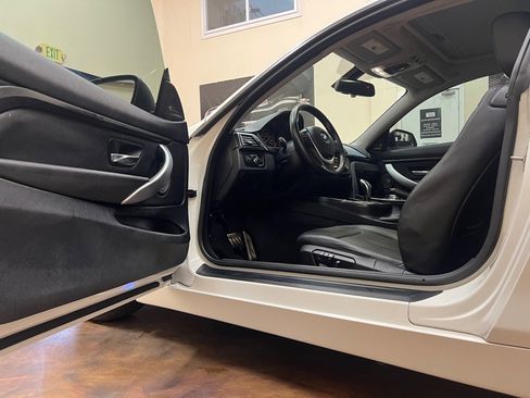 Used 2018 Alfa Romeo Stelvio Ti Sport AWD/4WD image 12