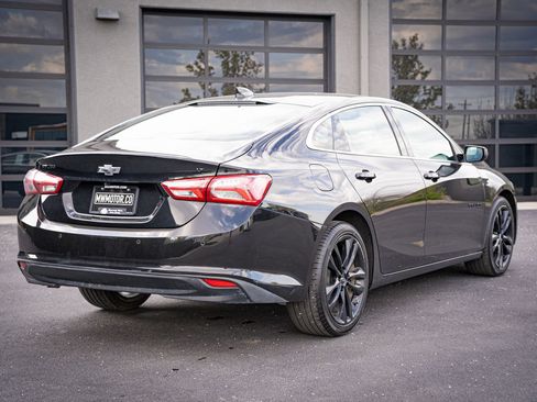 Used 2024 Chevrolet Malibu LT w/ Midnight Edition FWD image 7