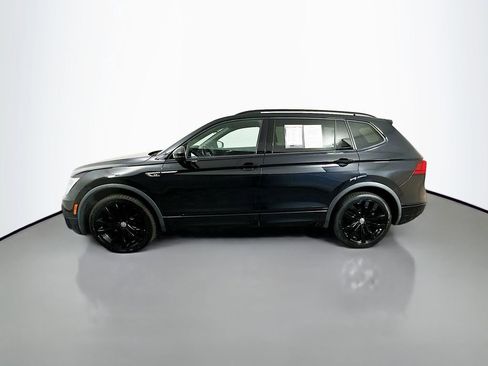 Used 2021 Volkswagen Tiguan SE R-Line image 4