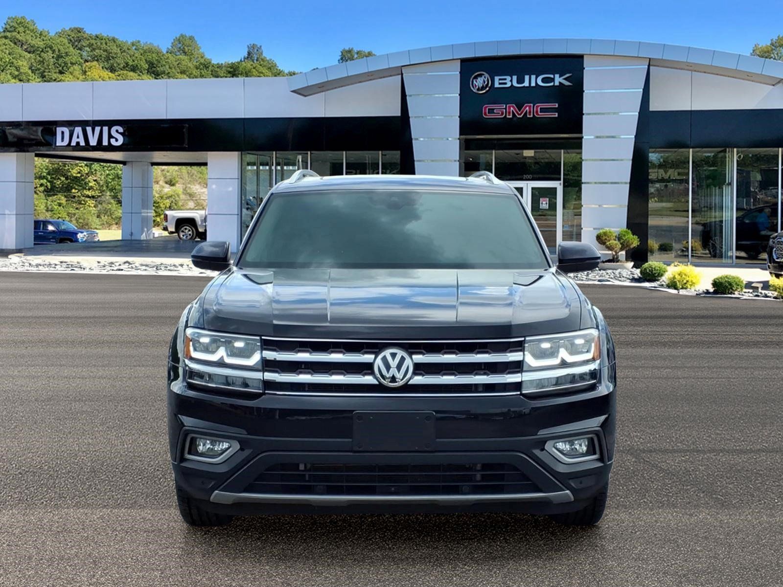 Used 2019 Volkswagen Atlas SEL Premium AWD/4WD image 2