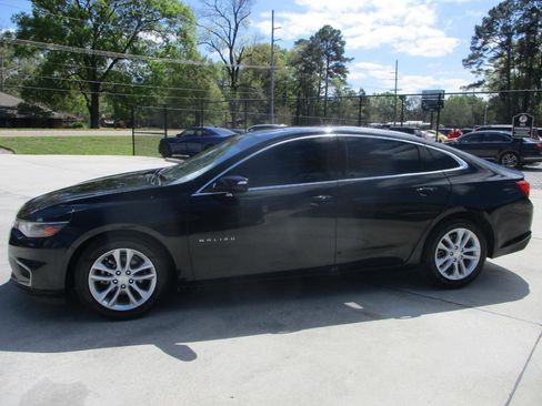 Used 2018 Chevrolet Malibu LT image 20