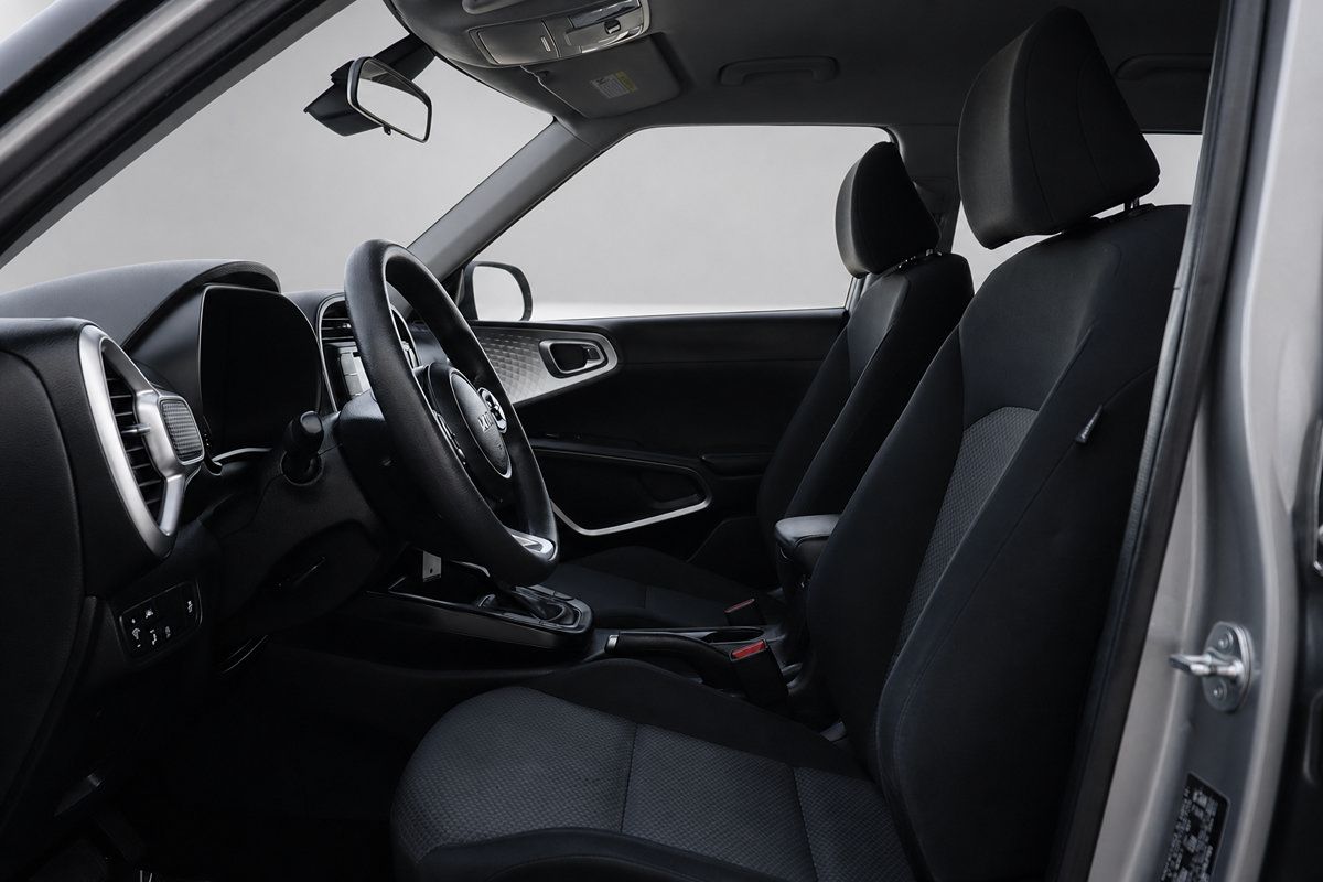 Used 2022 Kia Soul LX w/ Technology Package FWD image 24