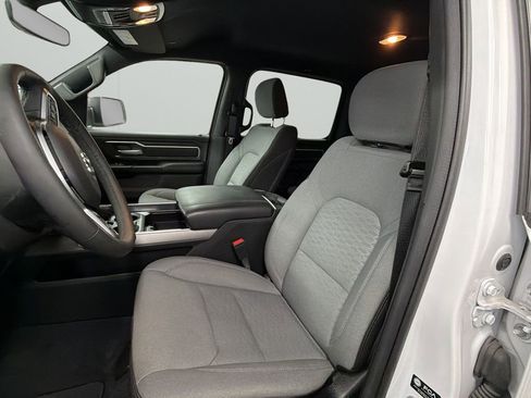 Used 2025 RAM 1500 Big Horn AWD/4WD image 16