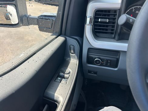New 2026 Ford F550 4x4 Regular Cab Super Duty image 29