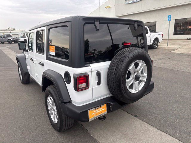 Certified 2022 Jeep Wrangler Unlimited Sport AWD/4WD image 3