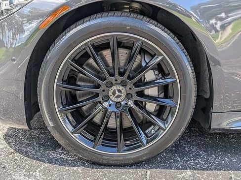 Used 2023 Mercedes-Benz S 500 4MATIC w/ AMG Line image 11