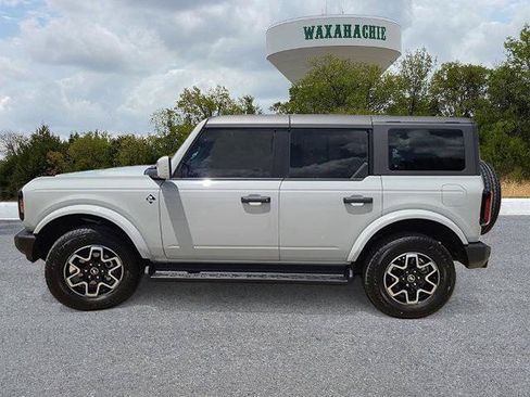 Certified 2026 Ford Bronco Outer Banks AWD/4WD image 3