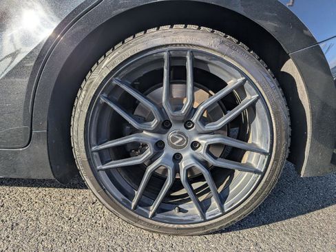 Used 2023 Lexus IS 500 image 10