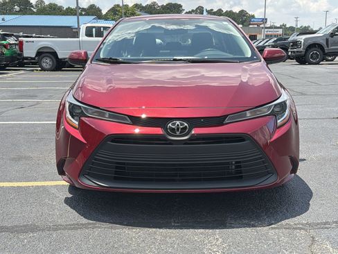 Used 2026 Toyota Corolla LE FWD image 32
