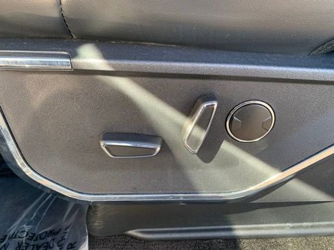 Certified 2022 Ford F150 Platinum w/ Equipment Group 701A High image 13