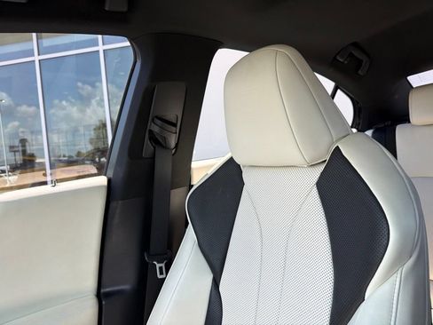 Used 2021 Lexus ES 350 F Sport w/ Special Edition FWD image 24