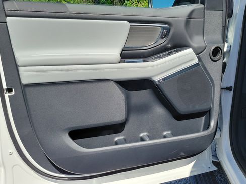 New 2026 Ford Expedition Max Platinum AWD/4WD image 17