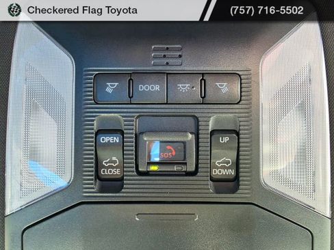 Used 2022 Toyota RAV4 XSE w/ Weather Package image 10