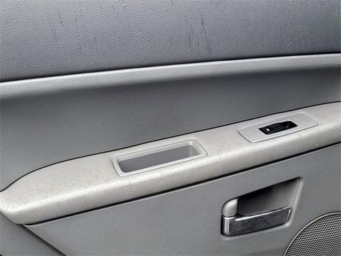 Used 2006 Jeep Grand Cherokee SRT8 w/ SRT Option Group I image 13