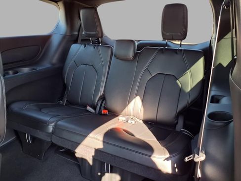 New 2026 Chrysler Pacifica Select image 23