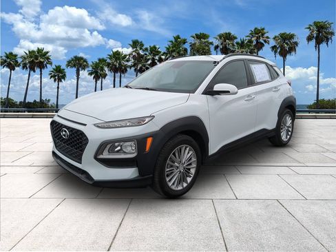Used 2021 Hyundai Kona SEL FWD image 3