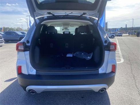New 2026 Ford Escape SE image 8