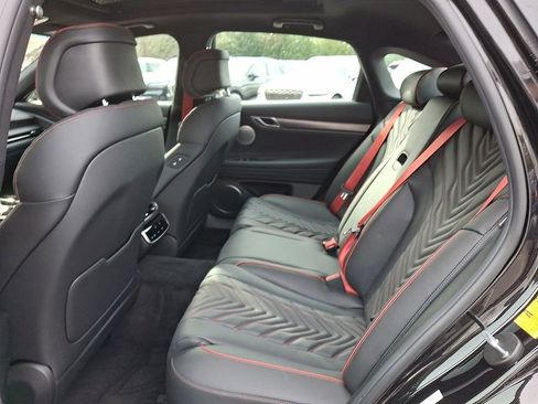 Used 2025 Genesis G80 2.5T Sport Prestige image 20