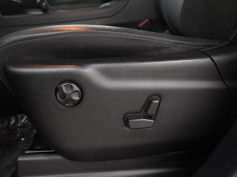 Used 2022 Dodge Durango GT image 27