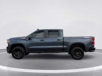Used 2021 Chevrolet Silverado 1500 Custom Trail Boss w/ LPO, Dark Essentials Package AWD/4WD video 3