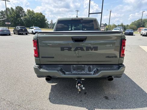 Used 2026 RAM 1500 Big Horn AWD/4WD image 8
