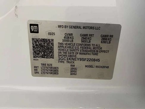 Used 2025 Chevrolet Silverado 2500 LT AWD/4WD image 84