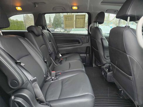Used 2024 Honda Odyssey EX-L image 12