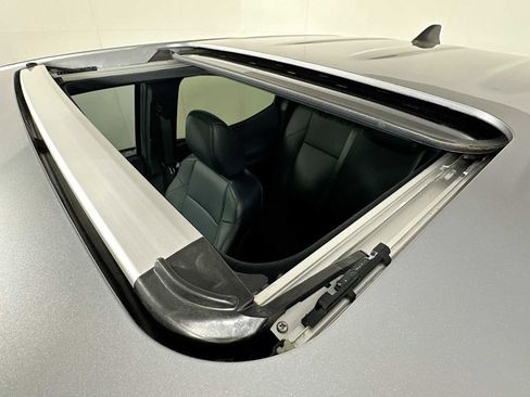 Used 2021 Toyota Tacoma TRD Off-Road w/ TRD Premium Off Road Package image 20