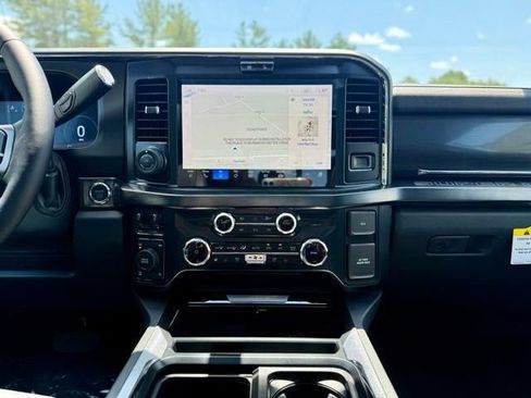 New 2025 Ford F250 Lariat w/ Lariat Ultimate Package image 21