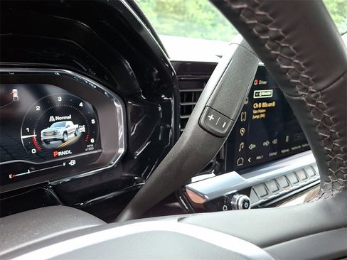 Certified 2024 GMC Sierra 1500 Elevation w/ LPO, Elevation Black Package image 4