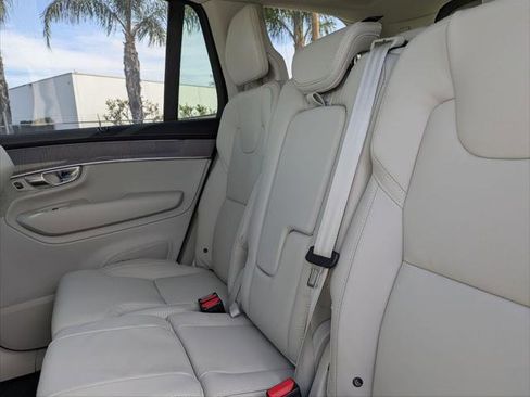 New 2026 Volvo XC90 B6 Ultra w/ Protection Package image 12