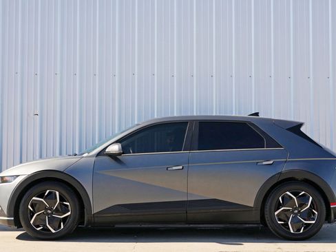 Used 2023 Hyundai Ioniq 5 SEL image 8